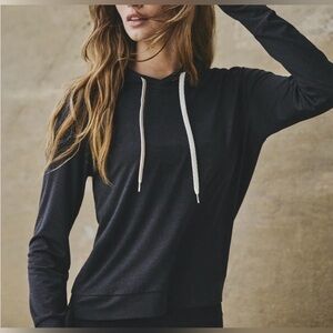 Vuori Halo Essential Hoodie Black Heather Size XS
